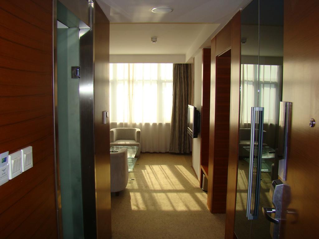Holiday Inn Express Tianjin Binhai מראה חיצוני תמונה